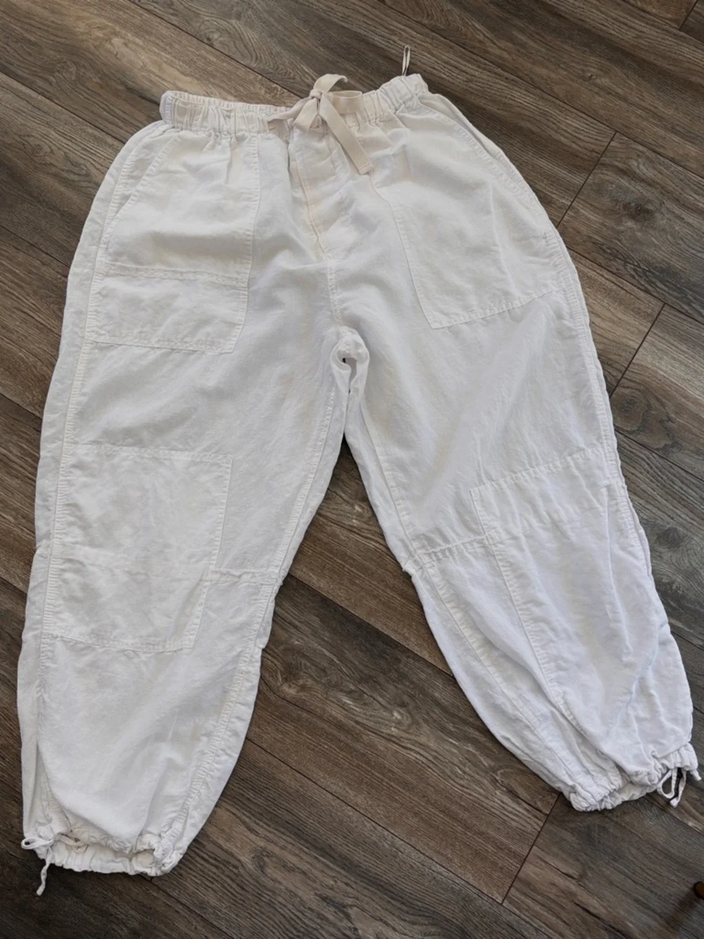 Zara Women’s White Elastic-Waist oversized Cargo Pants - Picture 1 of 3